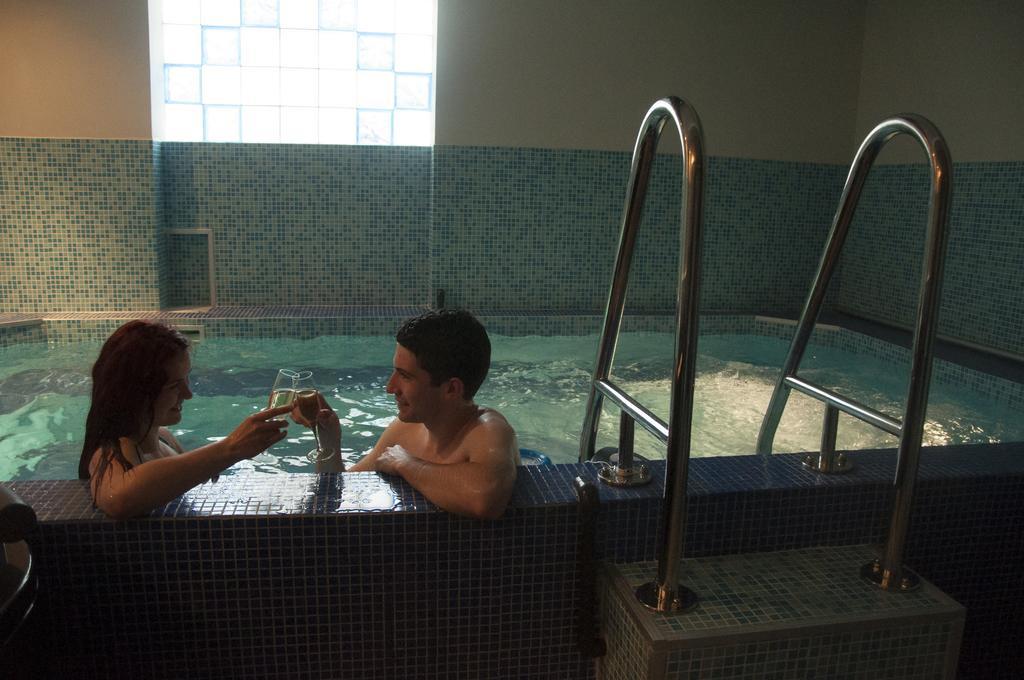 Hotel Kralj Vrnjačka Banja Dış mekan fotoğraf