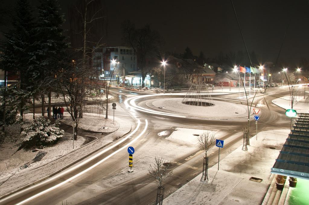 Hotel Kralj Vrnjačka Banja Dış mekan fotoğraf