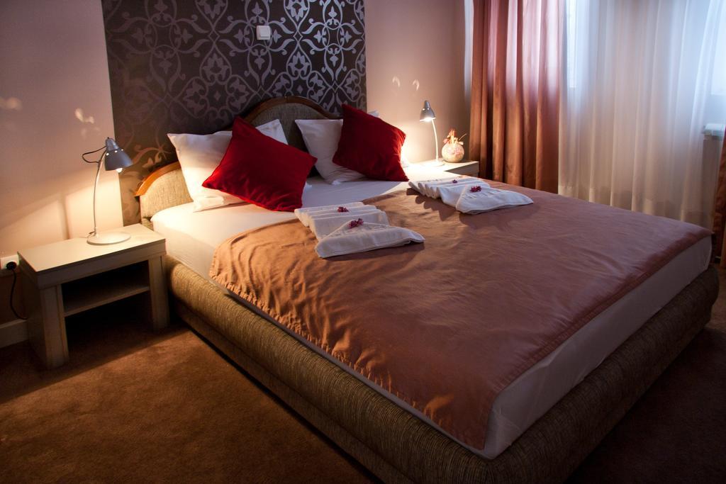 Hotel Kralj Vrnjačka Banja Oda fotoğraf