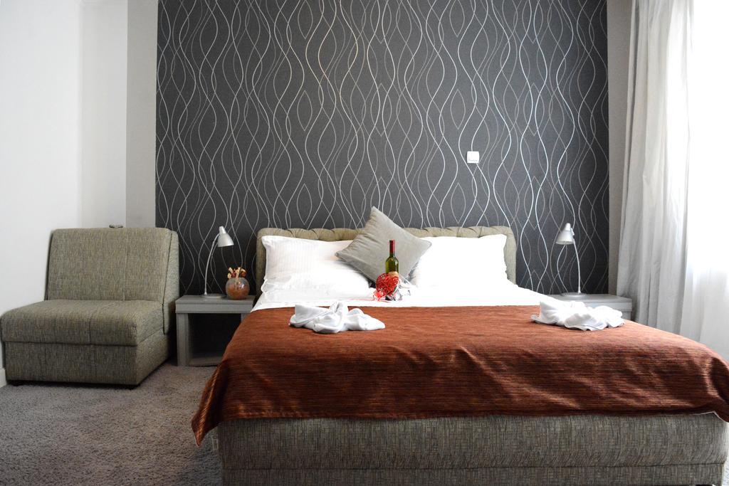 Hotel Kralj Vrnjačka Banja Dış mekan fotoğraf